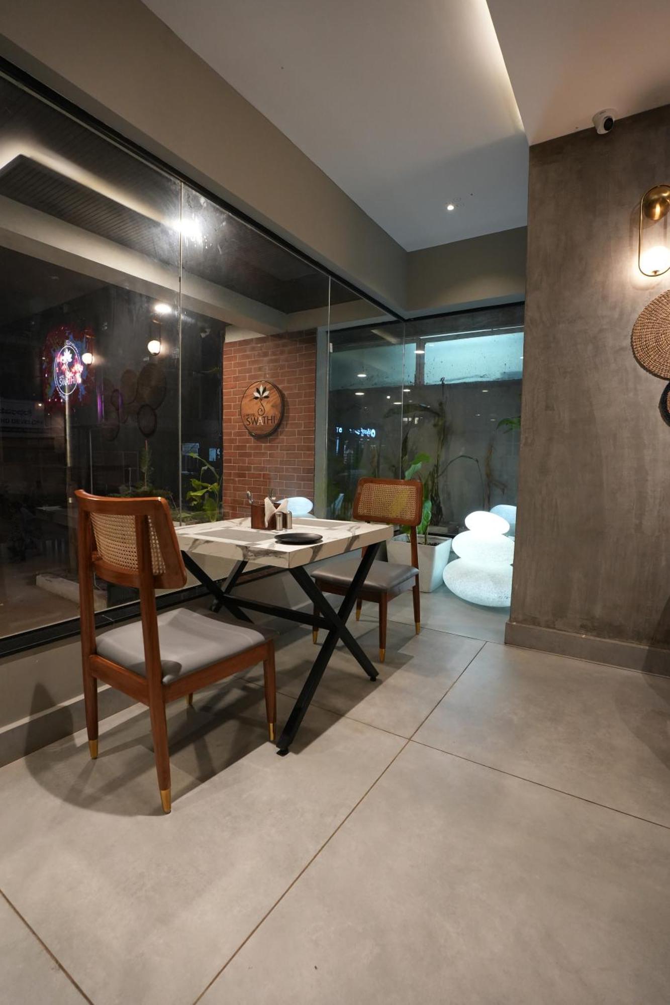 Hotel Swathi هوسبيت المظهر الخارجي الصورة