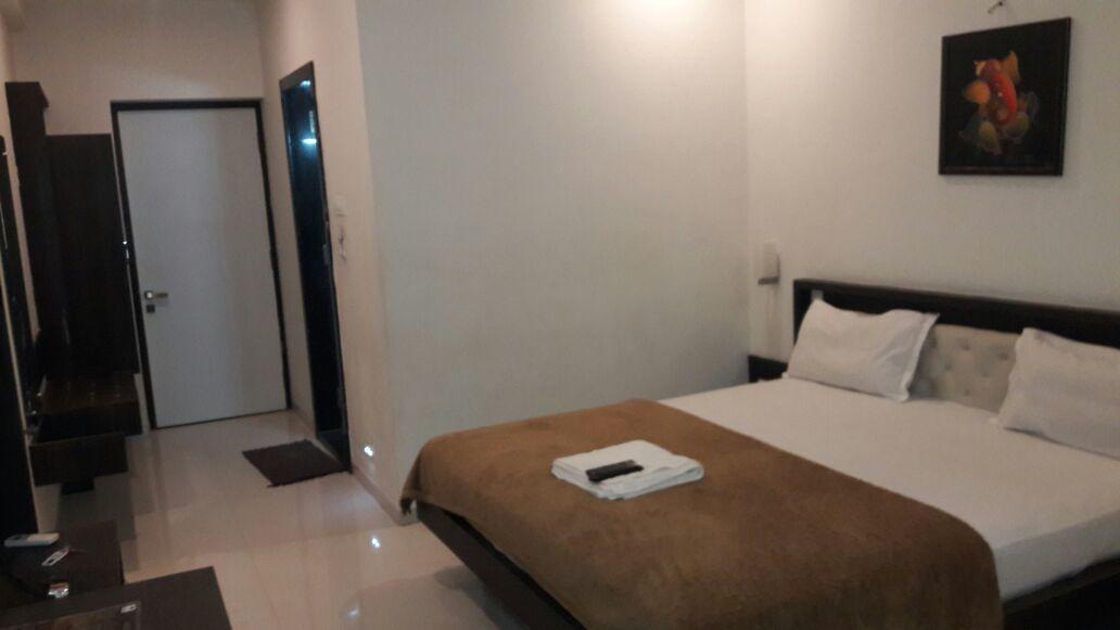 Hotel Swathi هوسبيت المظهر الخارجي الصورة
